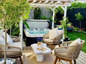 Séjour Détente! Jacuzzi + Jardin privés